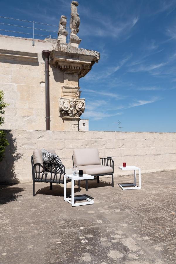 Palazzo Charlie Bed & Breakfast Lecce Exterior photo